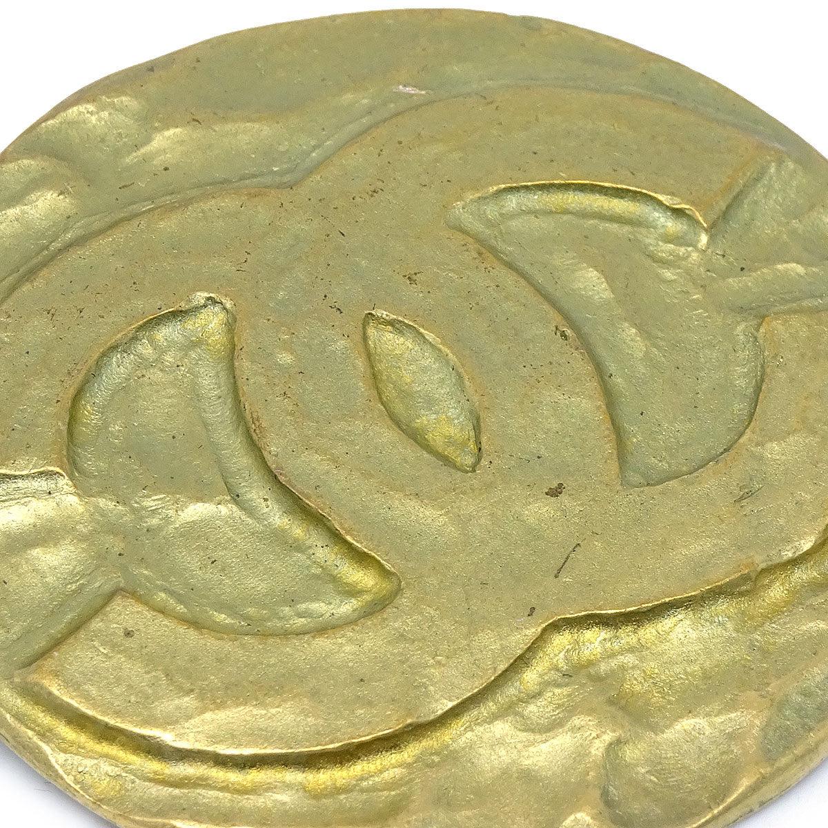 CHANEL Medallion Brooch Gold 95P - Image 3