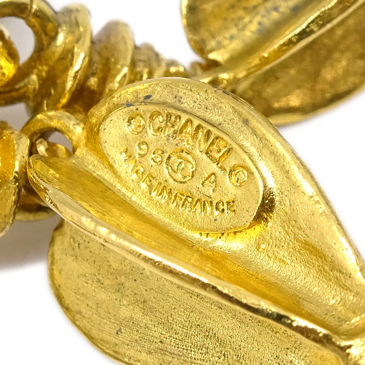 Chanel Fretwork Paisley Earrings Gold Clip-On 95A - Image 4