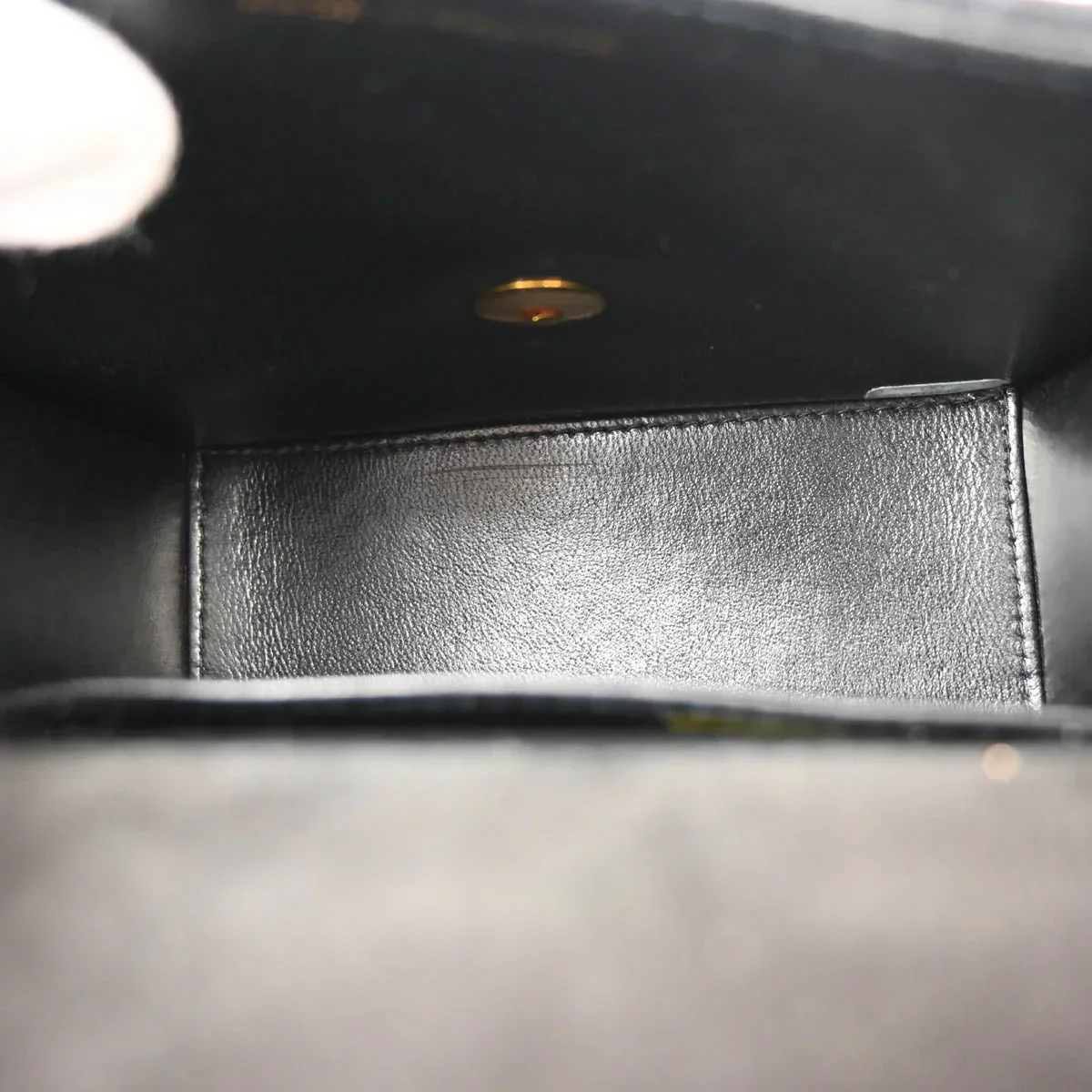 Chanel 1997-1999 Black Suede Single Flap Shoulder Bag - Image 9
