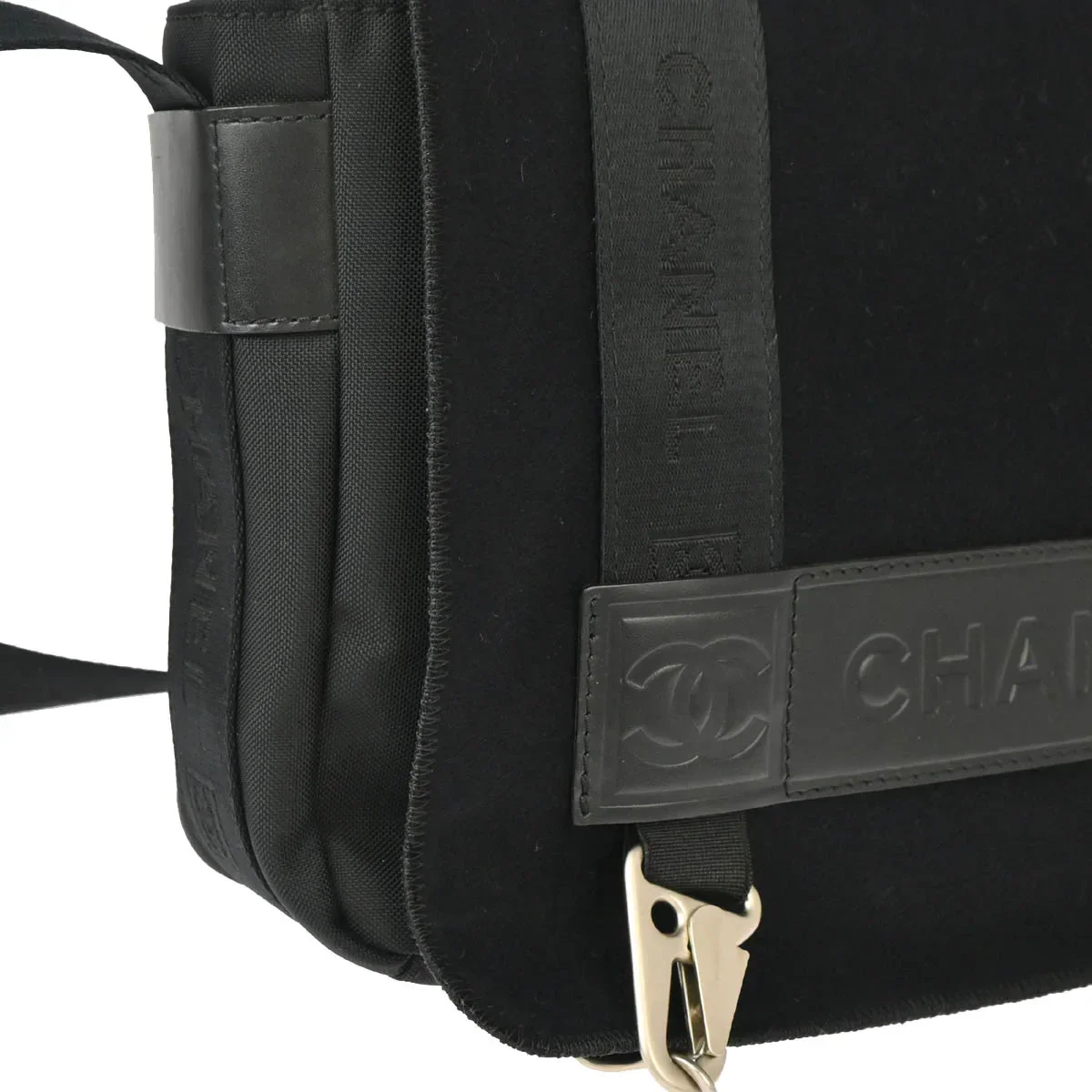 Chanel 2004-2005 Black Felt Nylon Sport Line 2way Shoulder Handbag - Image 3