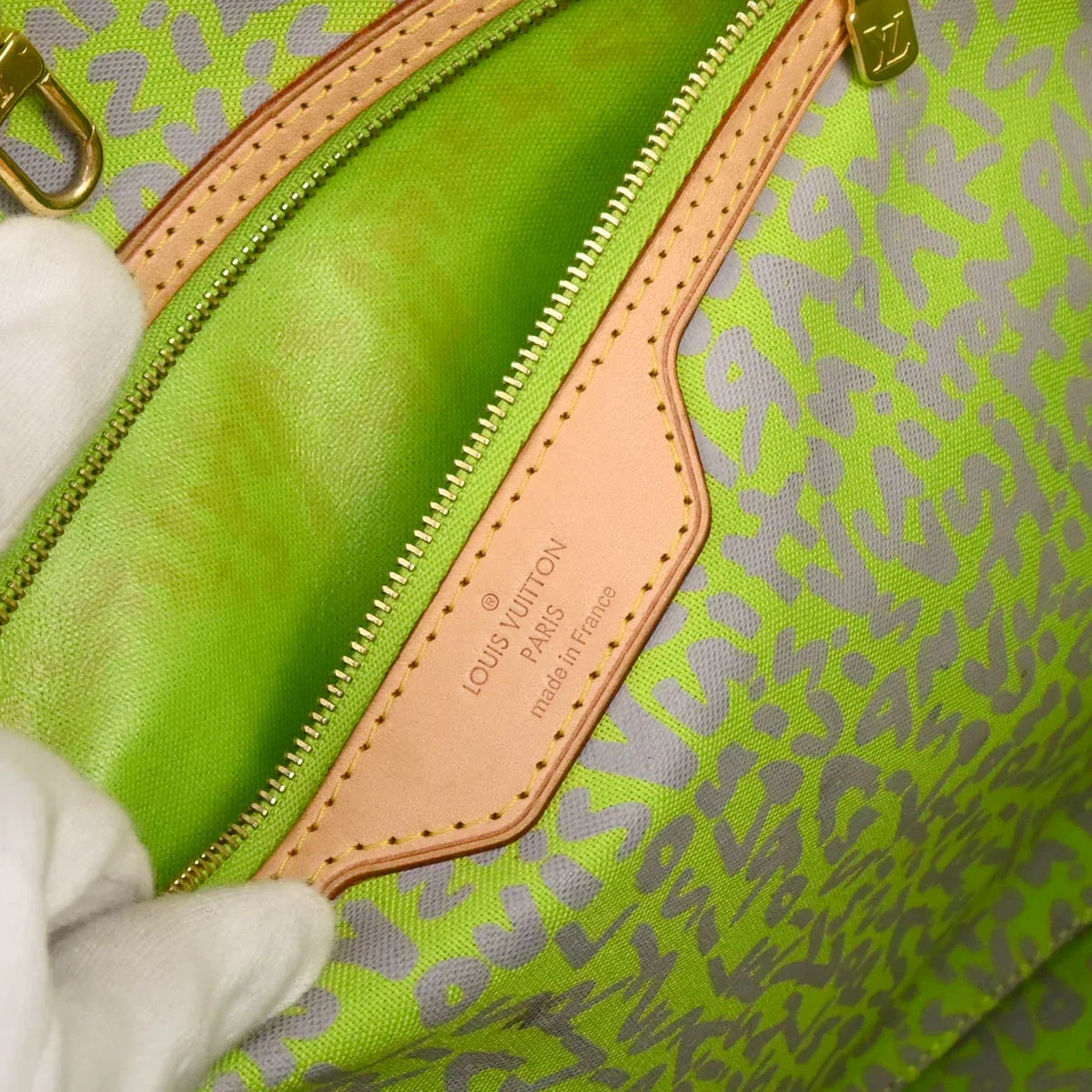 Louis Vuitton 2009 Green Monogram Graffiti Neverfull GM Tote M93703 - Image 10