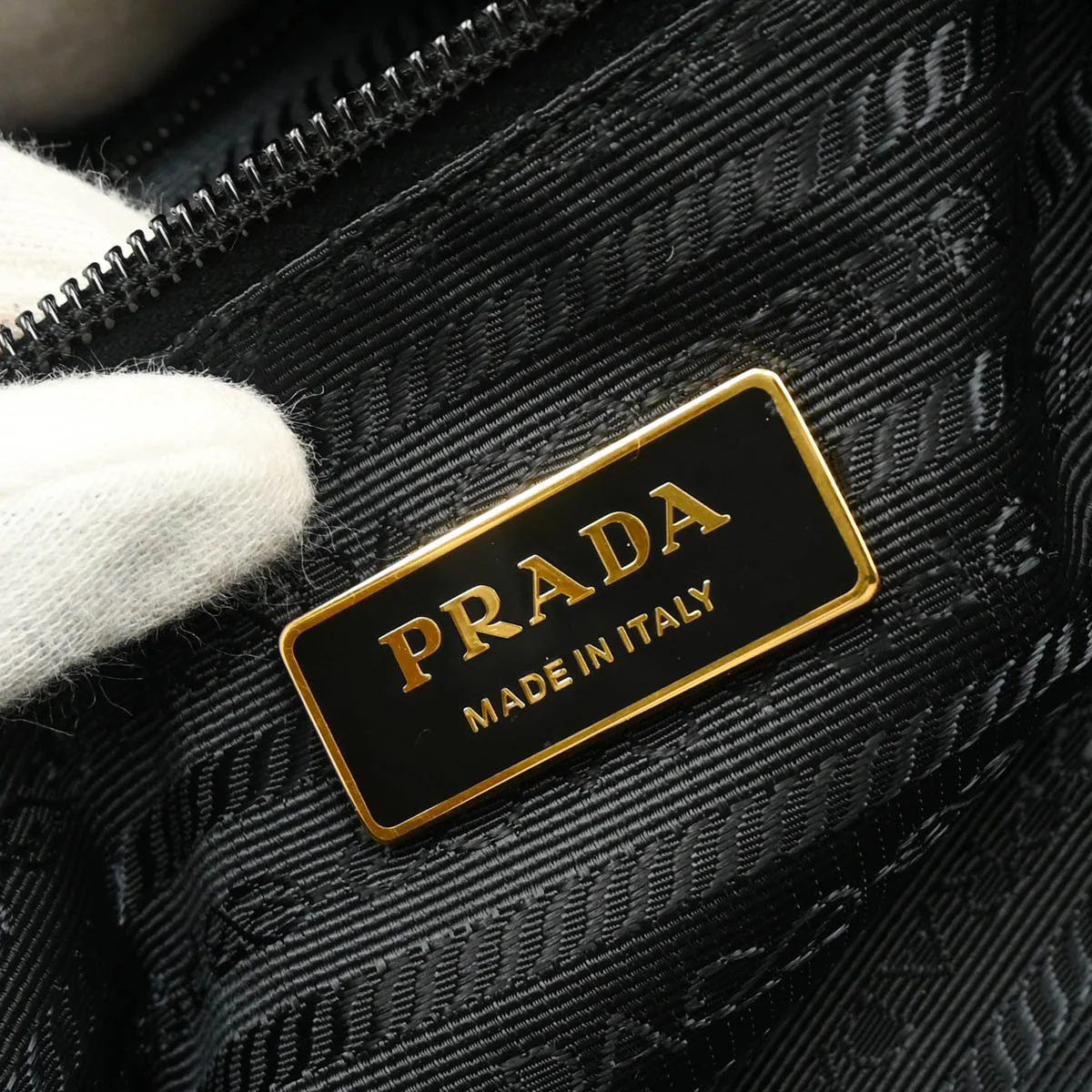Prada Black Nylon Tote Handbag - Image 7