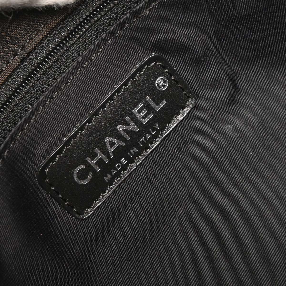Chanel Brown Jacquard Nylon New Travel Line Shoulder Bag - Image 8