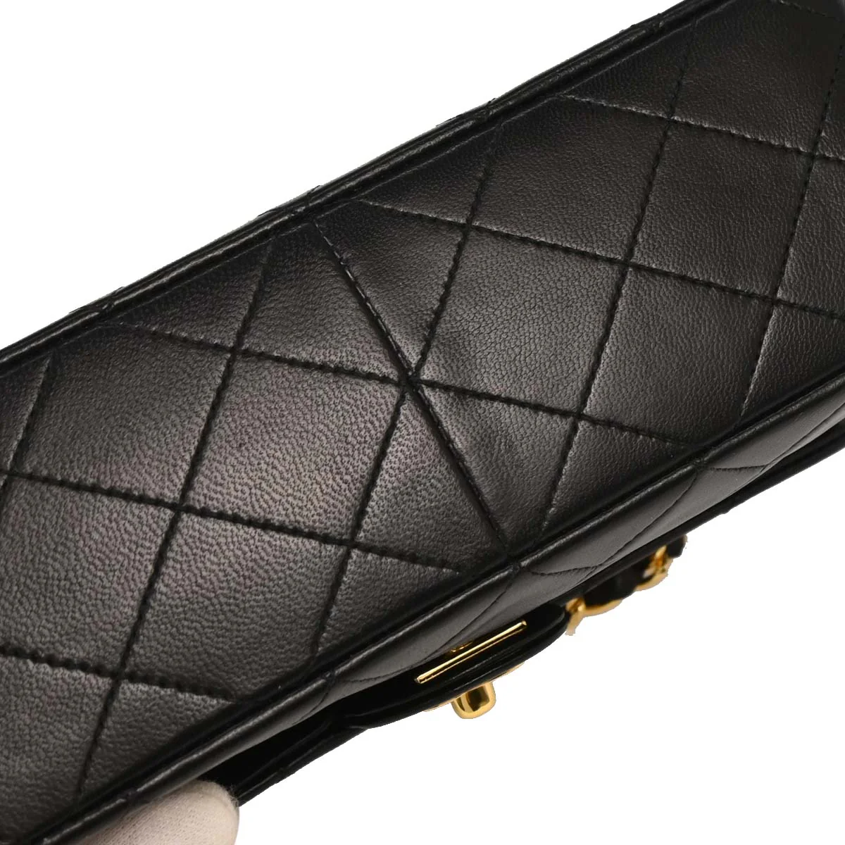 Chanel 1989-1991 Black Lambskin Classic Square Flap Shoulder Bag - Image 3