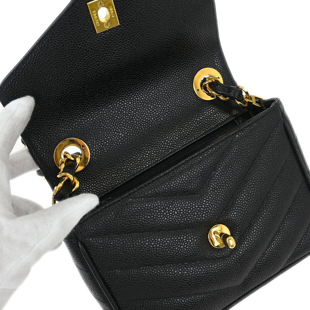 Chanel 1994-1996 Black Caviar Chevron Single Flap Shoulder Bag - Image 6