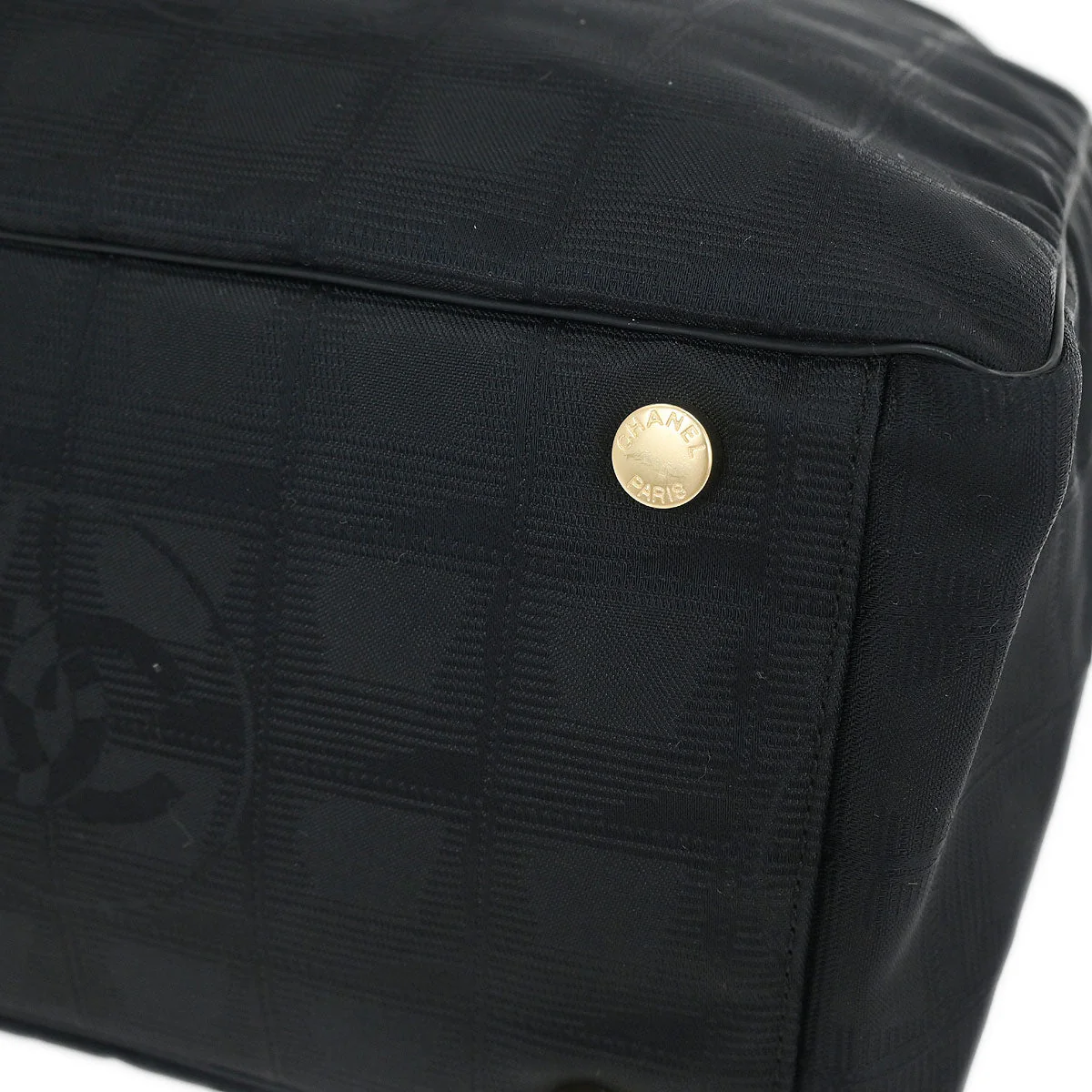 Chanel 2003-2004 Black Jacquard Nylon New Travel Line Tote Handbag - Image 3