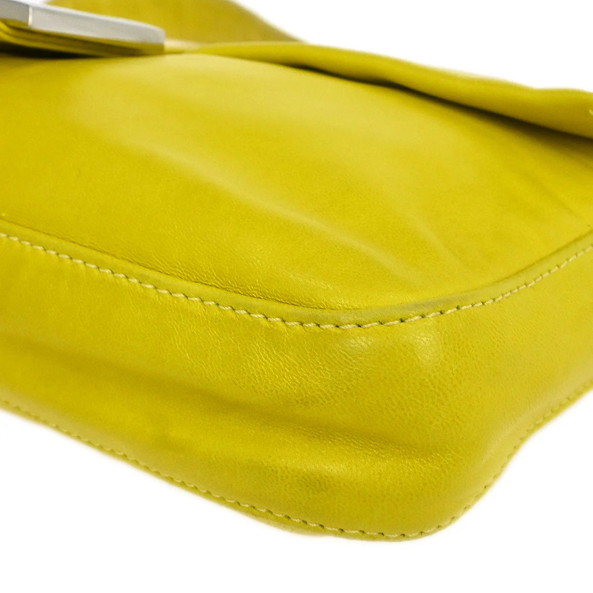Fendi 2000 Leather Baguette Handbag - Image 3