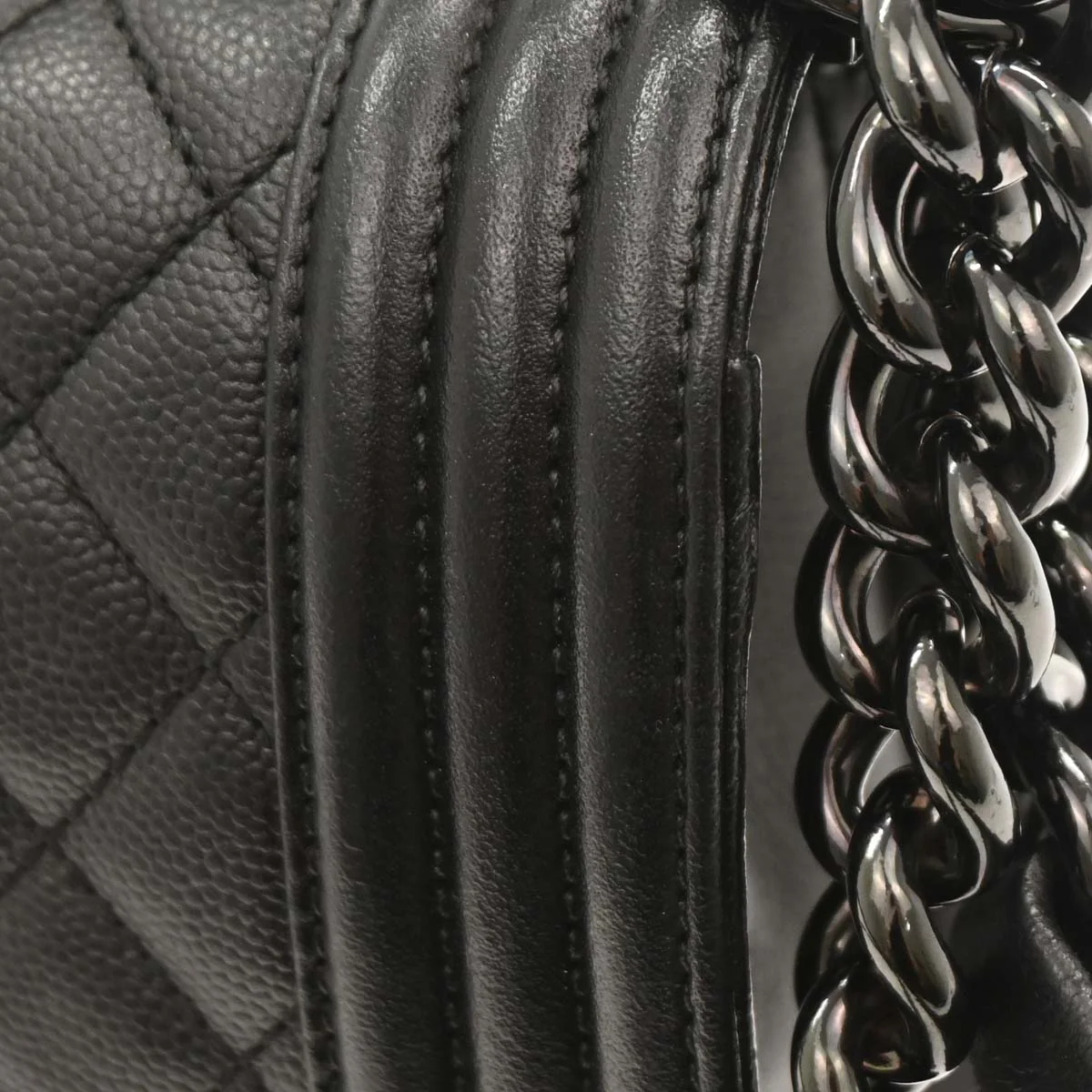 Boy Chanel 2017-2018 Black Caviar Small Chain Shoulder Bag - Image 4