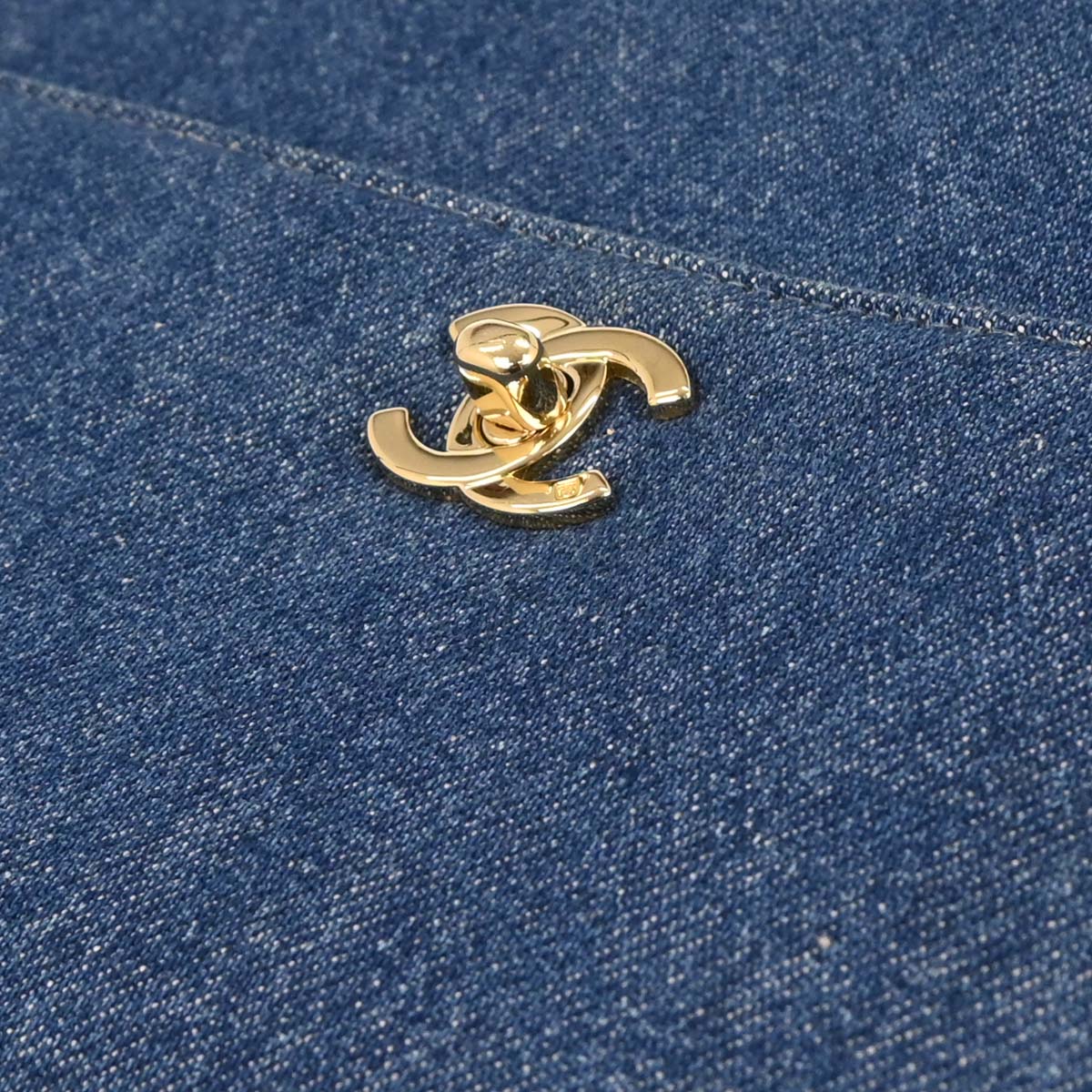 Chanel 1997-1999 Blue Denim Top Handle Handbag - Image 4