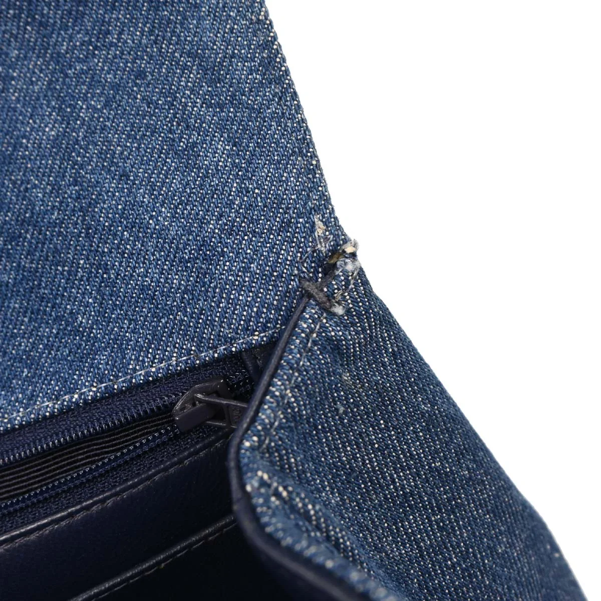 Chanel 1997-1999 Blue Denim Top Handle Handbag - Image 9