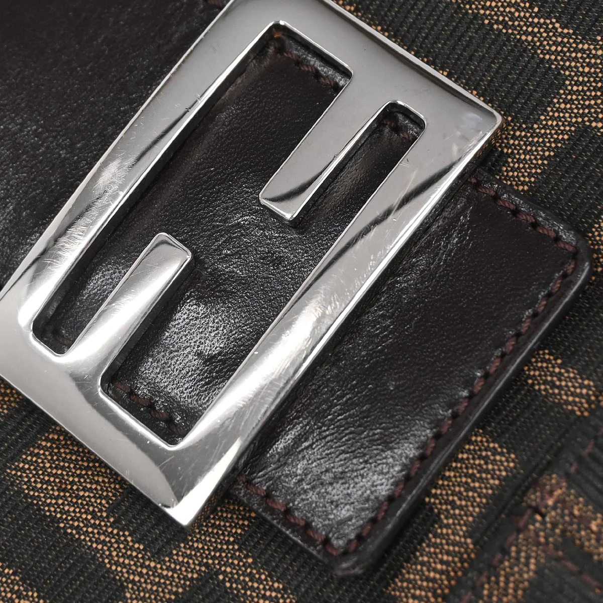 Fendi Brown Zucca Baguette Handbag - Image 3