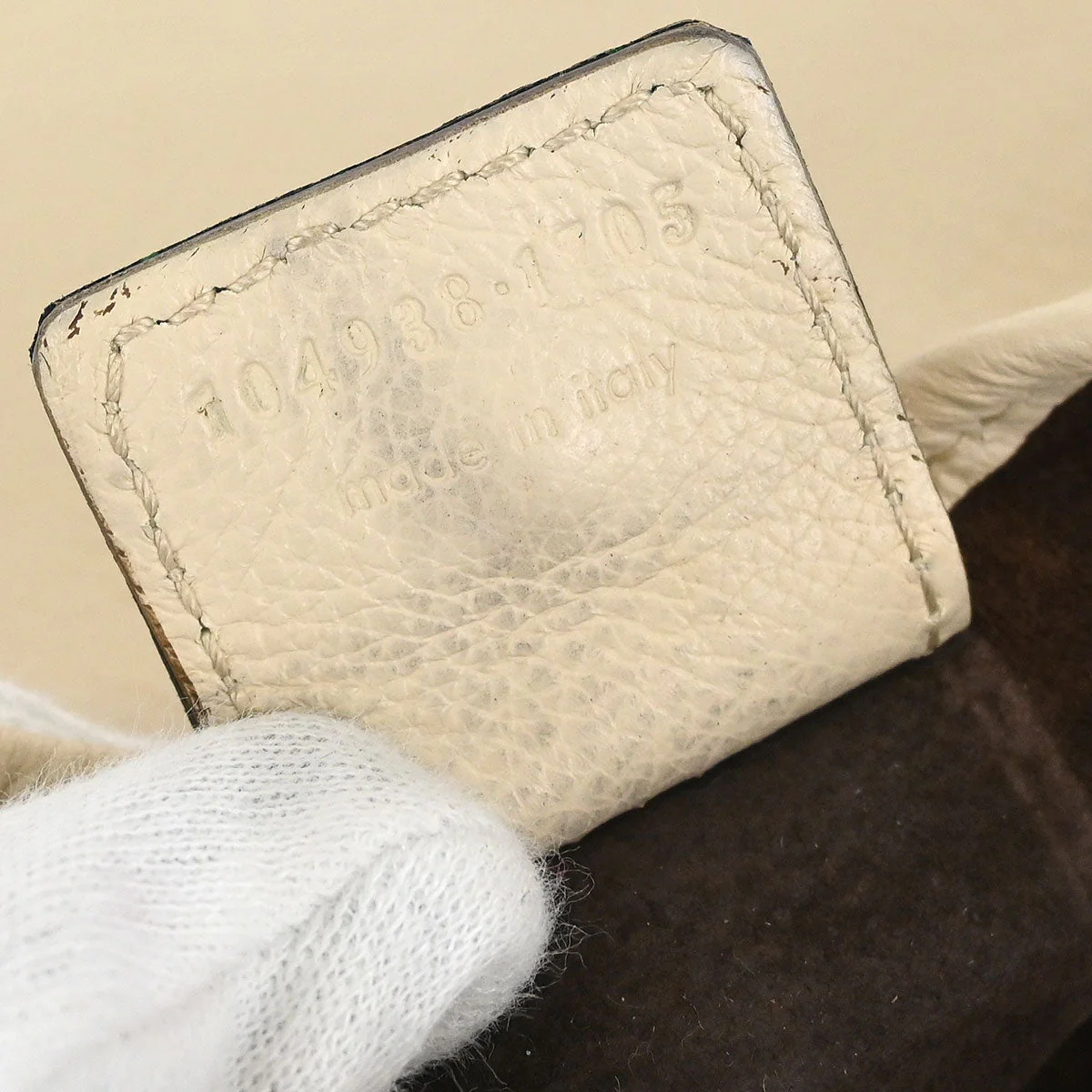 Yves Saint Laurent Beige Small Mombasa Handbag - Image 10