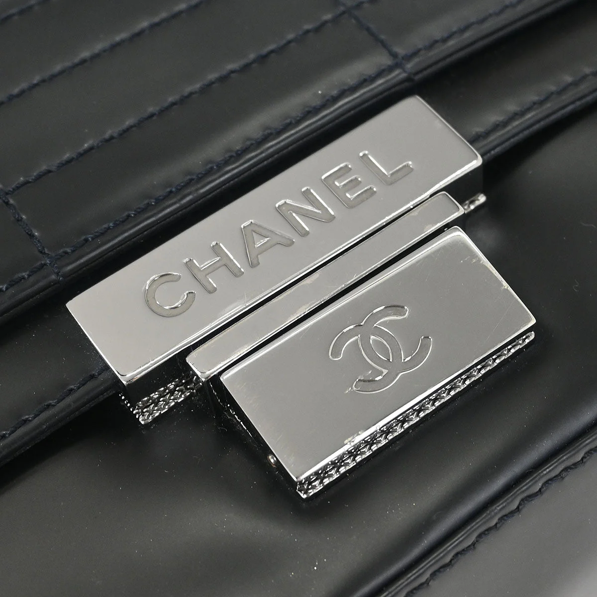 Chanel Black Calfskin Accordion Flap Bag - Image 3