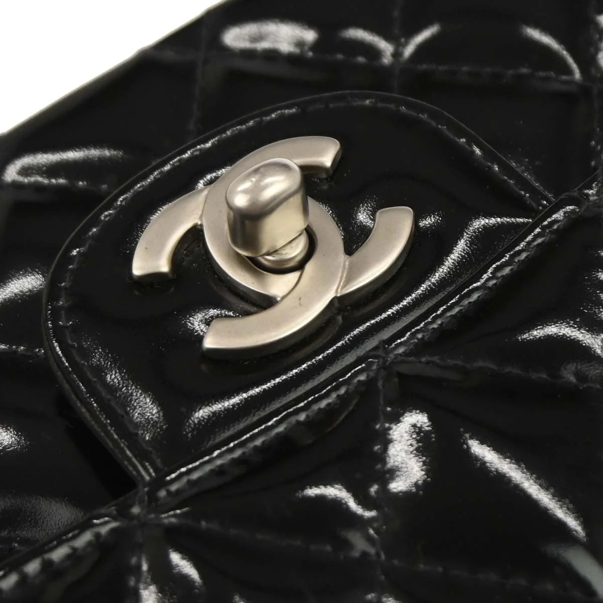 Chanel 2000-2002 Black Patent Leather Medium Classic Double Flap Shoulder Bag - Image 5