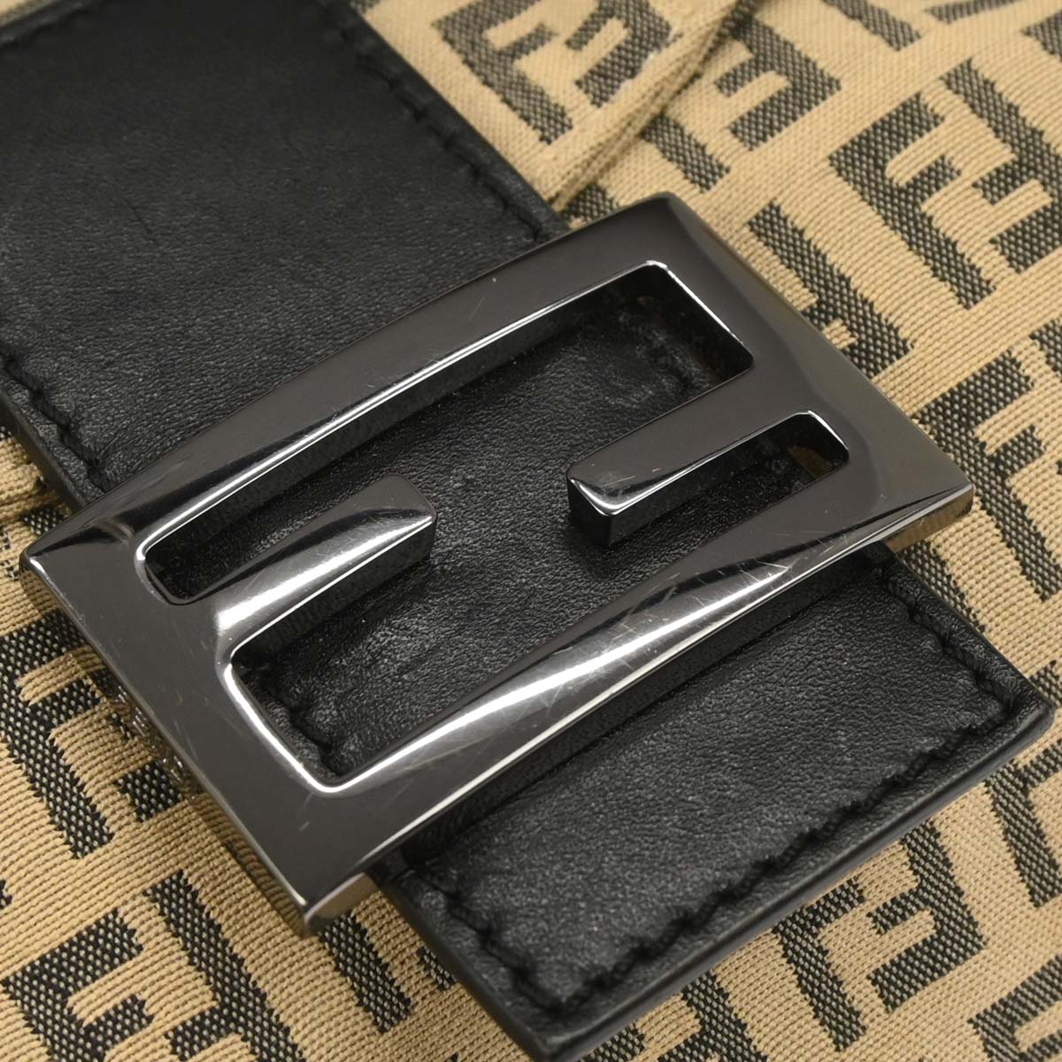 Fendi Beige Zucchino Handbag - Image 3