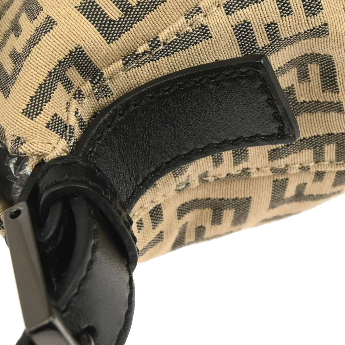 Fendi Beige Zucchino Handbag - Image 5