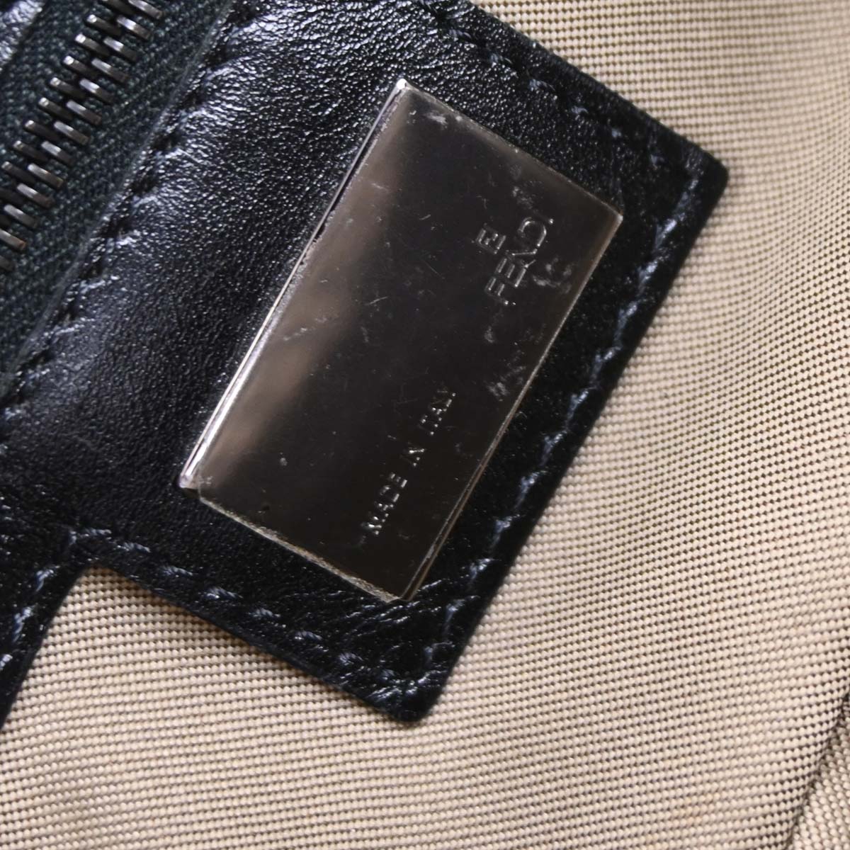 Fendi Beige Zucchino Handbag - Image 8