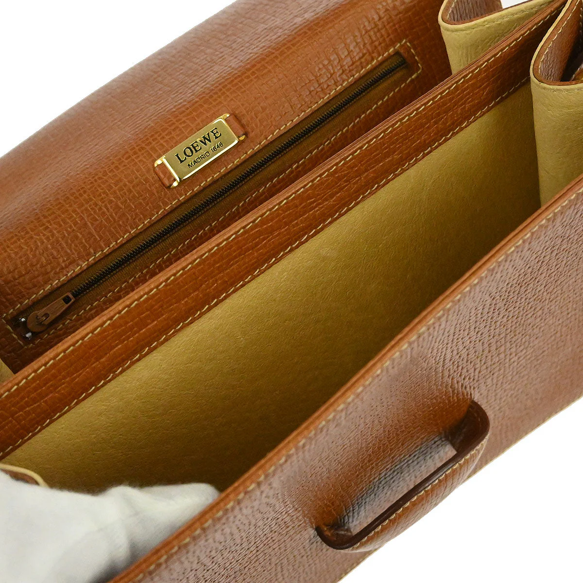 Loewe Brown Leather Shoulder Bag - Image 7