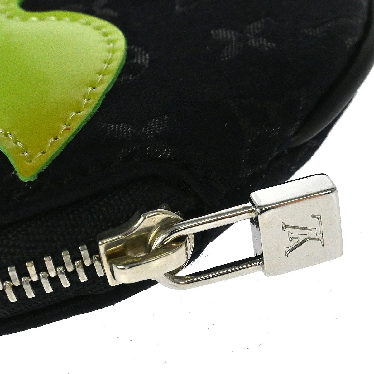 Louis Vuitton 2002 Conte De Fees Porte Monnaie Rond Wallet M92272 - Image 3