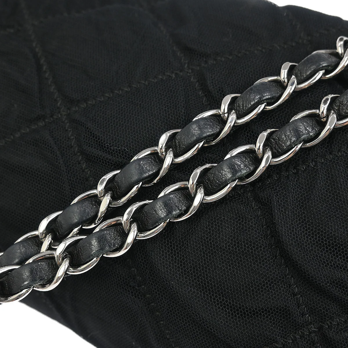 Chanel 2006-2008 Black Nylon Mesh Lambskin Single Flap Shoulder Bag - Image 4