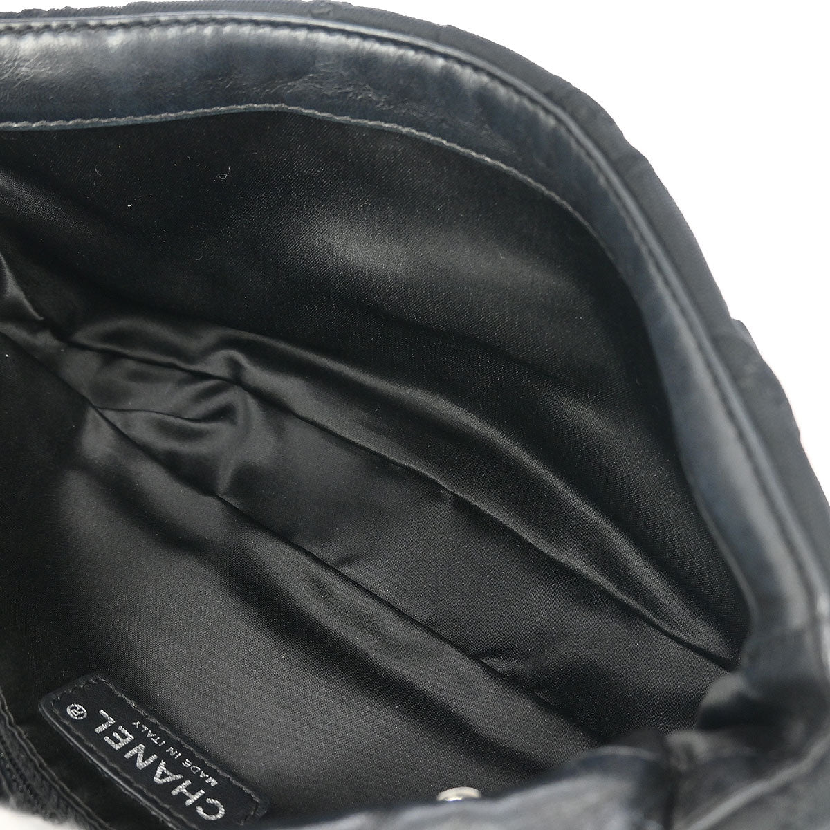 Chanel 2006-2008 Black Nylon Mesh Lambskin Single Flap Shoulder Bag - Image 7