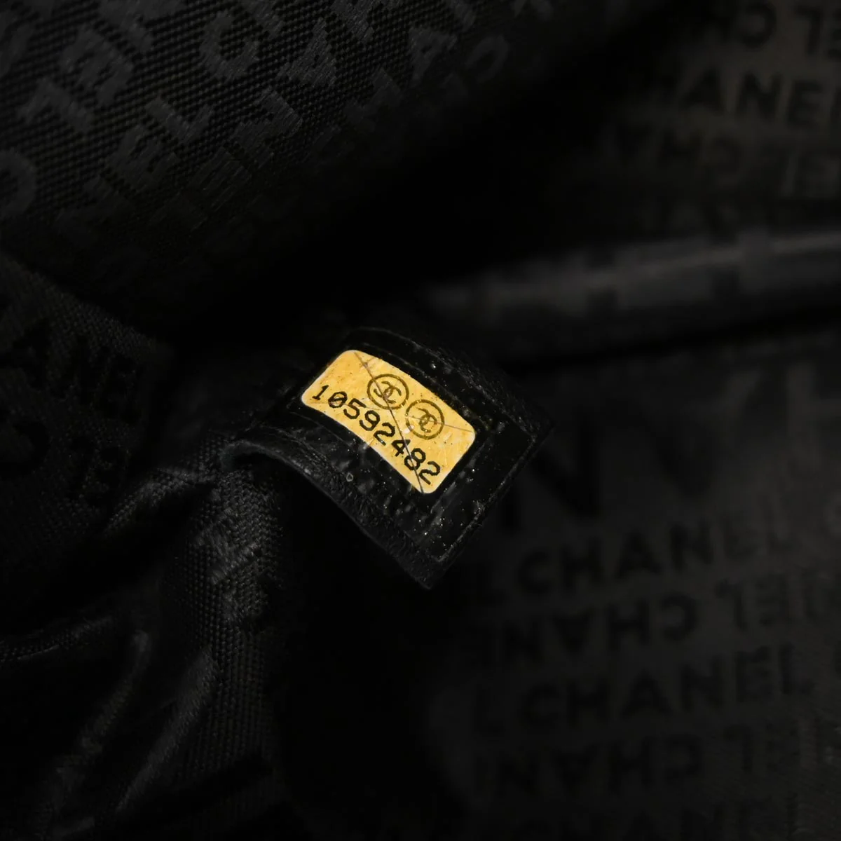 Chanel 2005-2006 Black Calfskin Shoulder Bag - Image 10