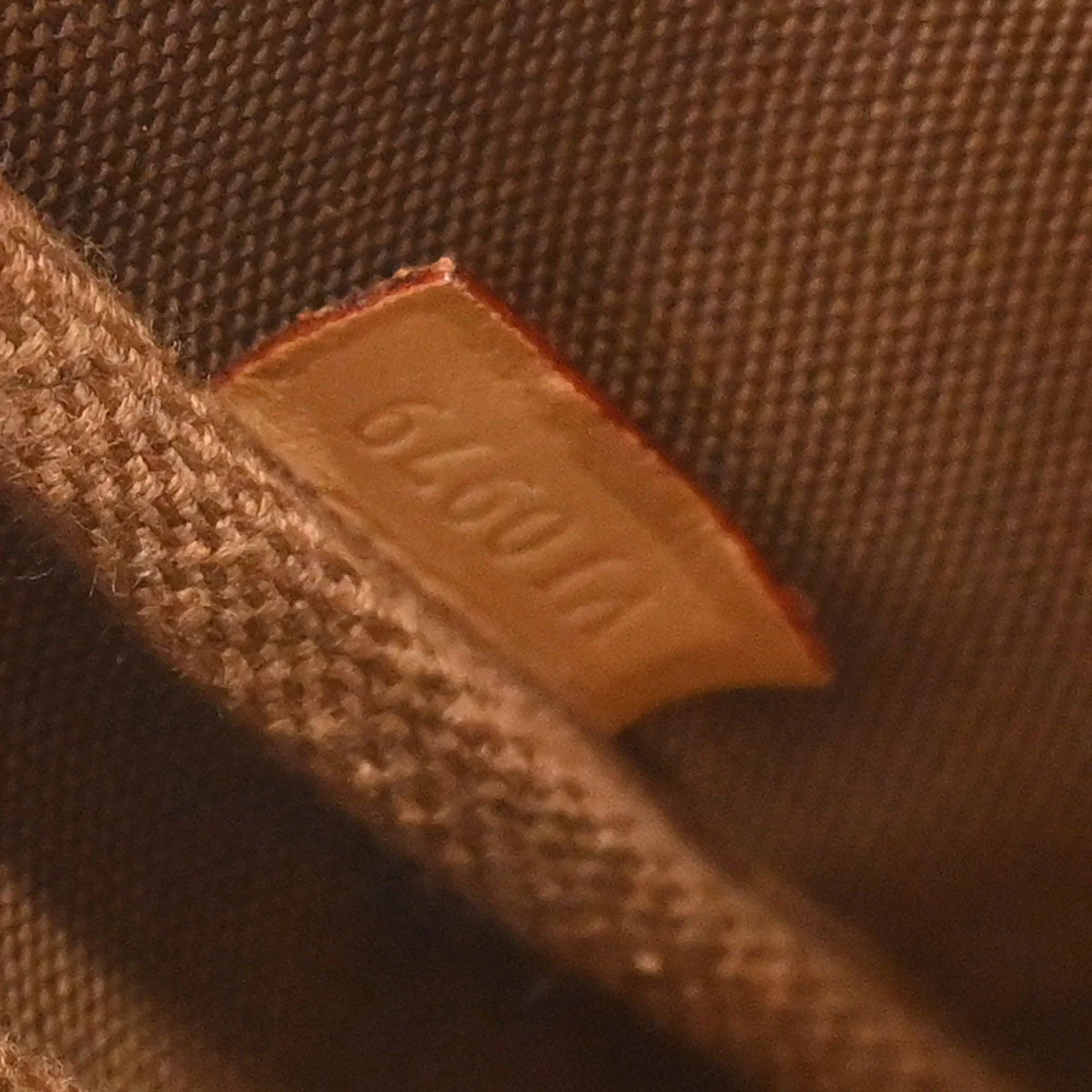 Louis Vuitton 1999 Monogram Pochette Accessoires Handbag M51980 - Image 7