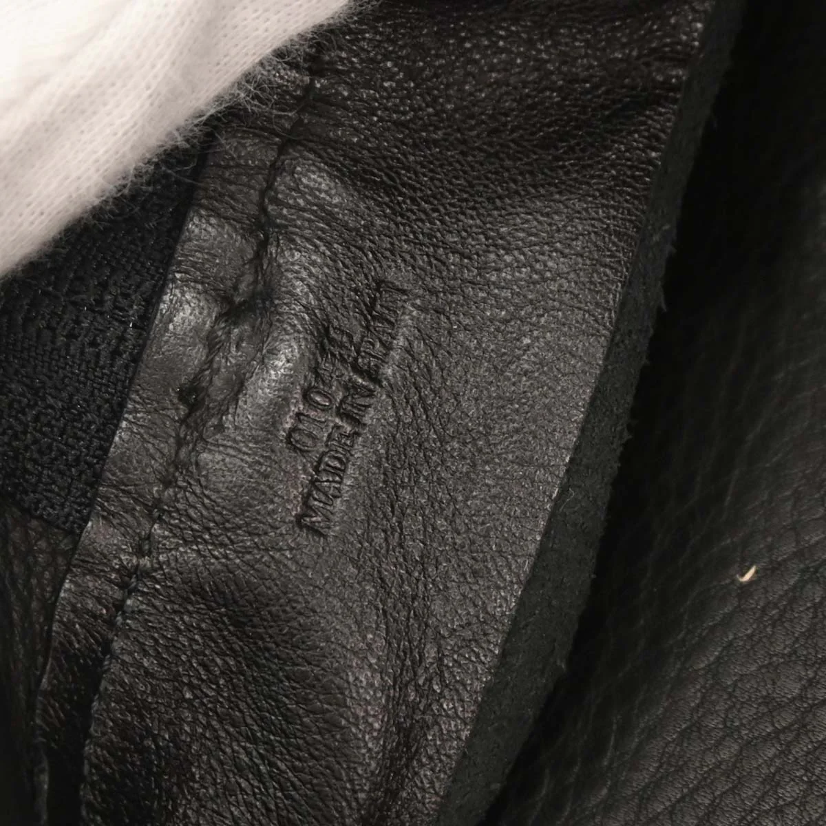 Loewe Black Suede Amazona 36 Handbag - Image 10