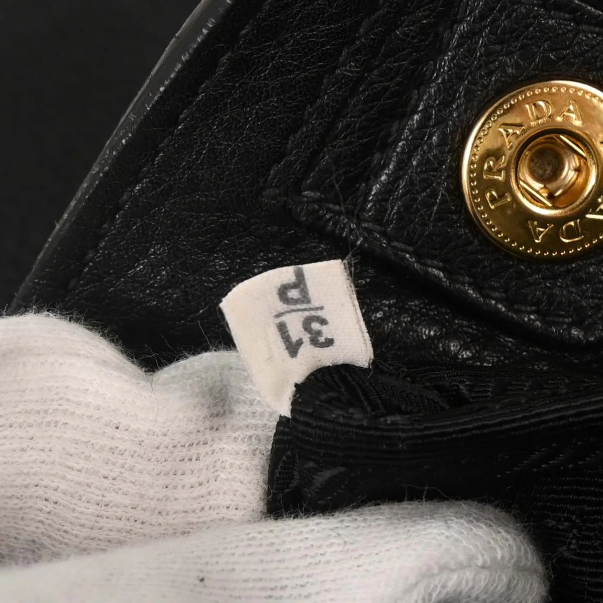 Prada Black Leather 2way Handbag - Image 10