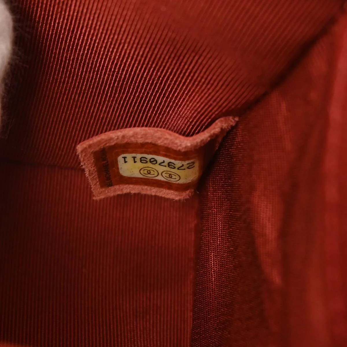Boy Chanel 2019 Red Caviar Small Chain Shoulder Bag - Image 10