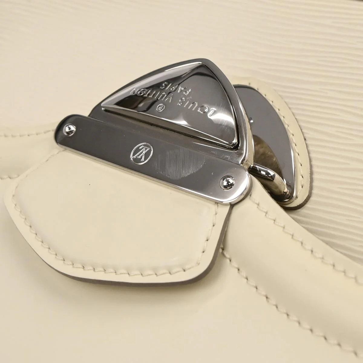 Louis Vuitton 2009 Ivory Epi Bagatelle PM Handbag M4023J - Image 6