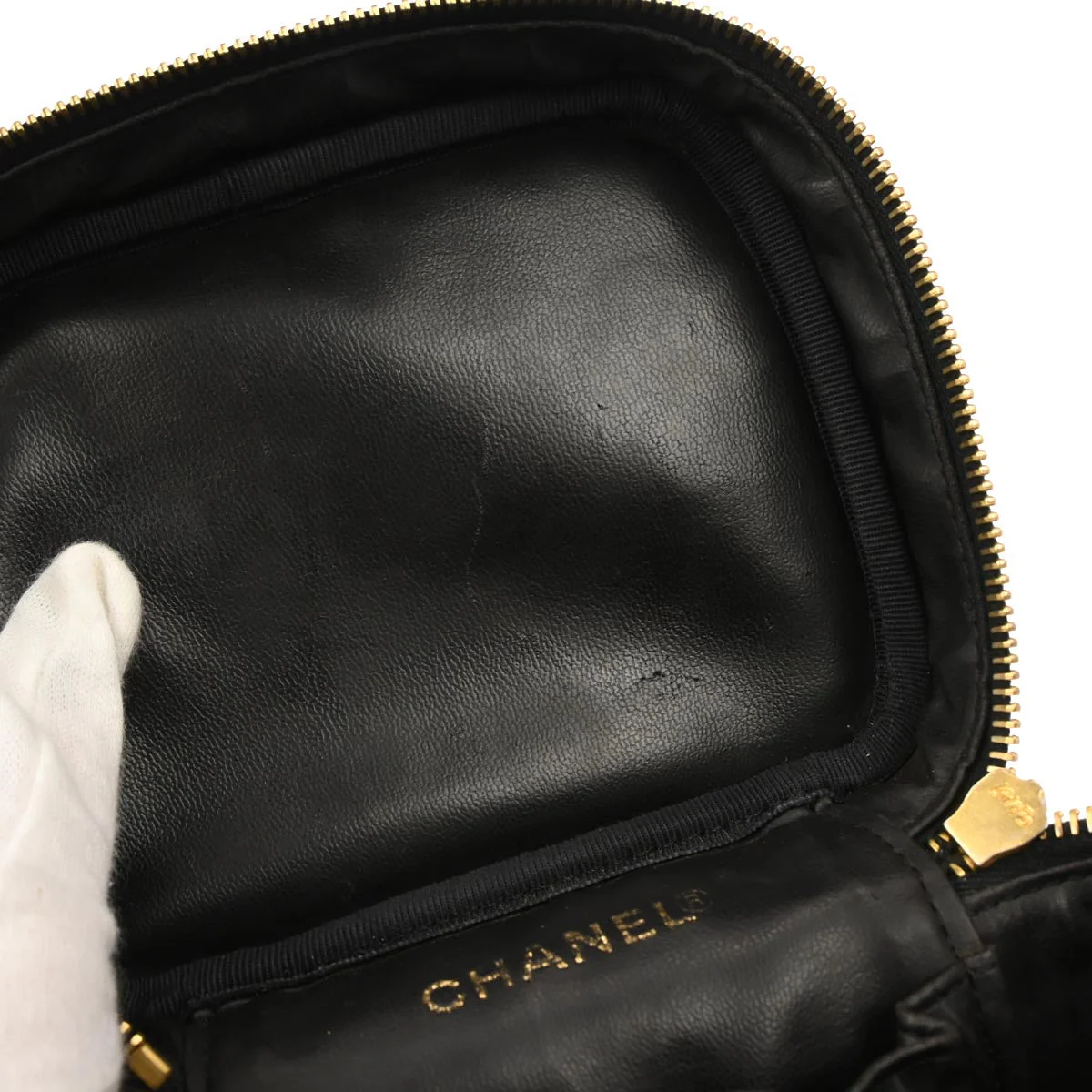 Chanel 2000-2002 Black Caviar Skin Timeless Vanity Handbag - Image 7