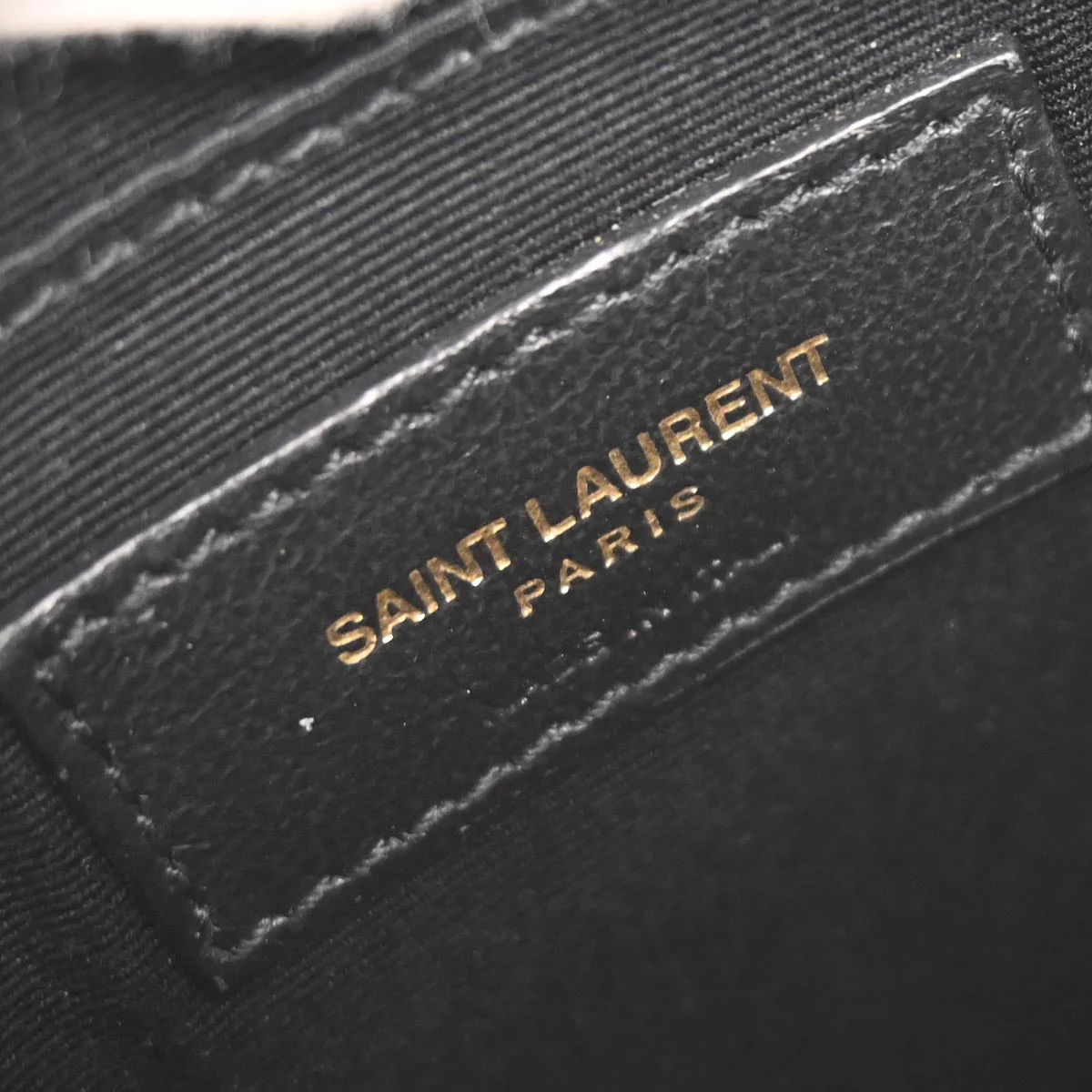 Saint Laurent Black Calfskin Vinyle Shoulder Bag - Image 9