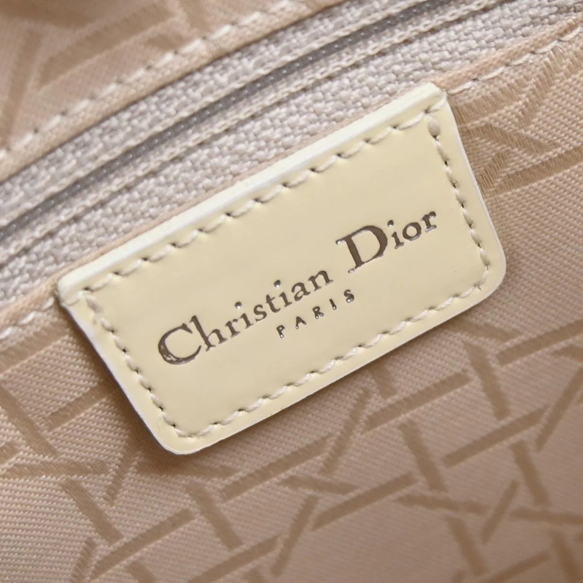 Christian Dior Ivory Patent Leather Lady Dior 2way Shoulder Handbag - Image 9