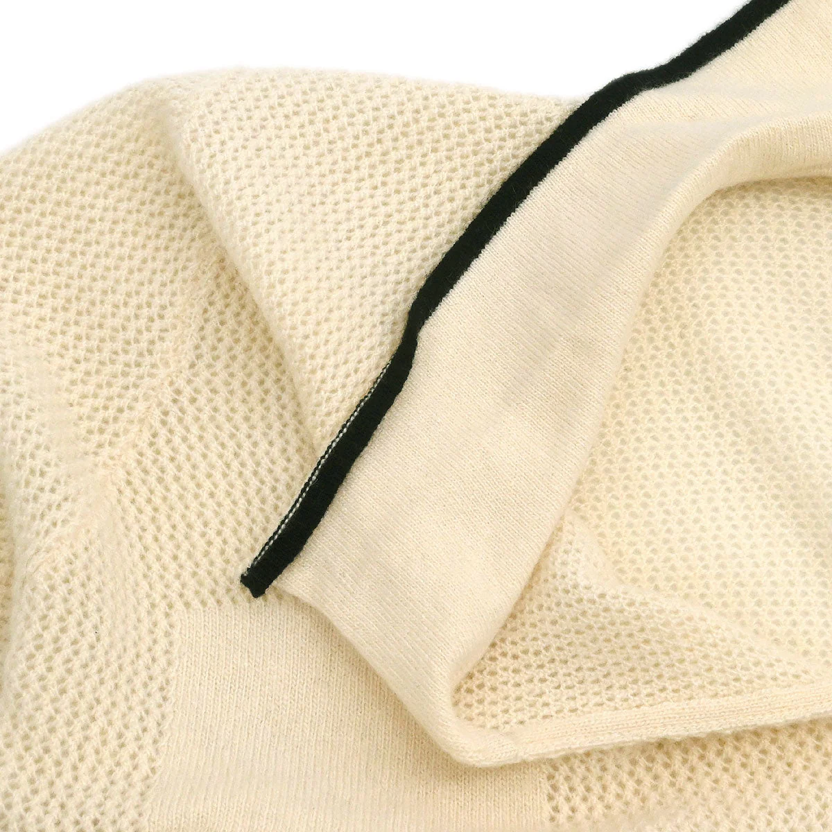 Chanel 2001 Top Ivory #44 - Image 7