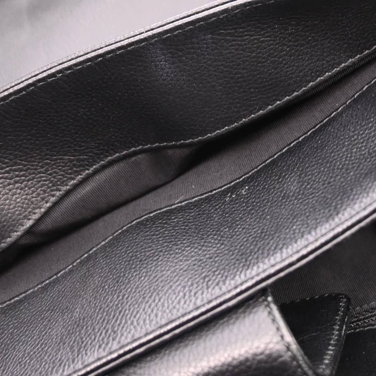 Chanel 2012 Black Calfskin Cerf Executive Tote Bag - Image 10