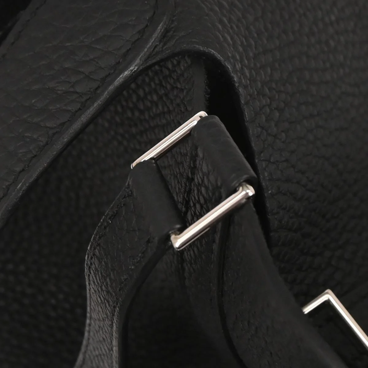 Hermes Black Taurillon Clemence Picotin Lock 22 MM Handbag - Image 5