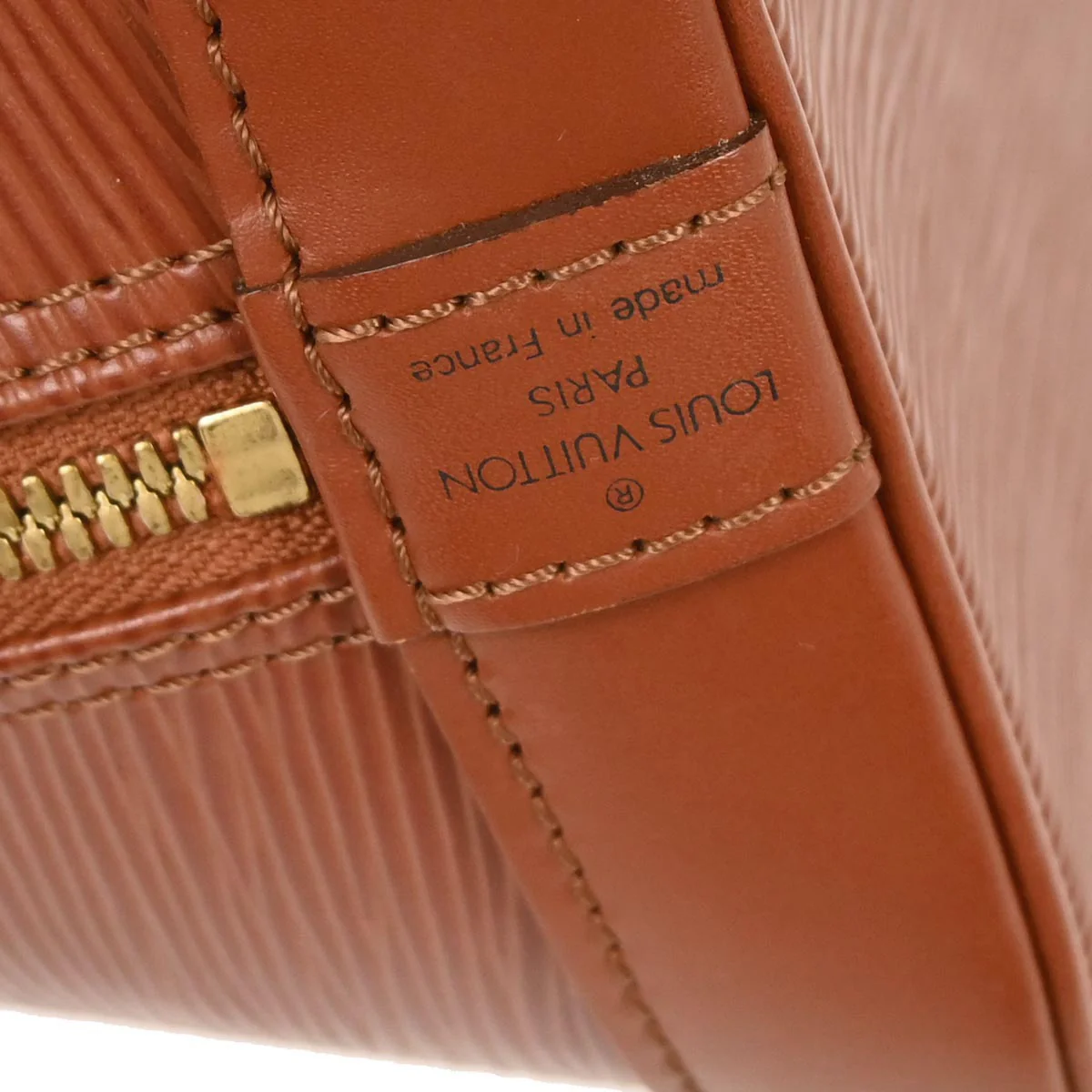 Louis Vuitton 1997 Brown Epi Alma Handbag M52143 - Image 7