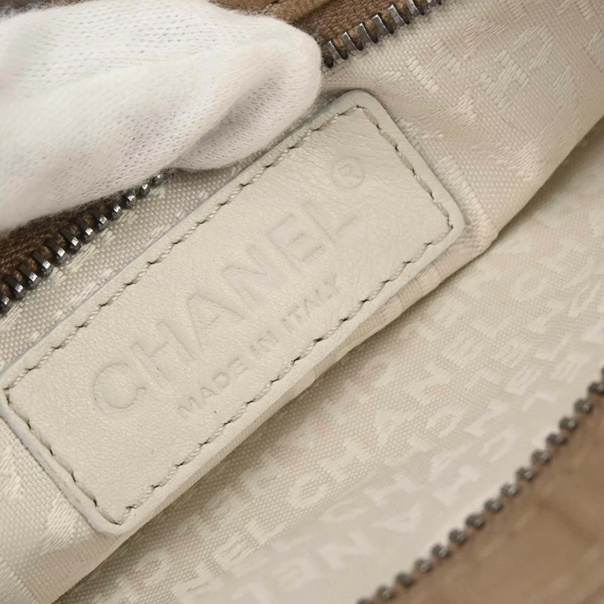Chanel 2005-2006 Brown Lambskin Handbag - Image 9