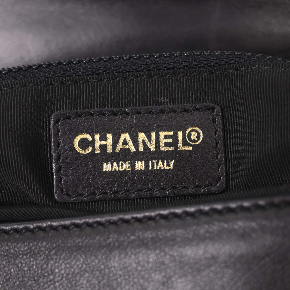 Chanel 2000-2002 Black Lambskin Choco Bar Shoulder Bag - Image 16