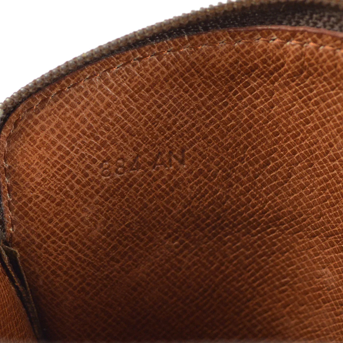 Louis Vuitton Monogram Pochette Secret Shoulder Bag M45484 - Image 7