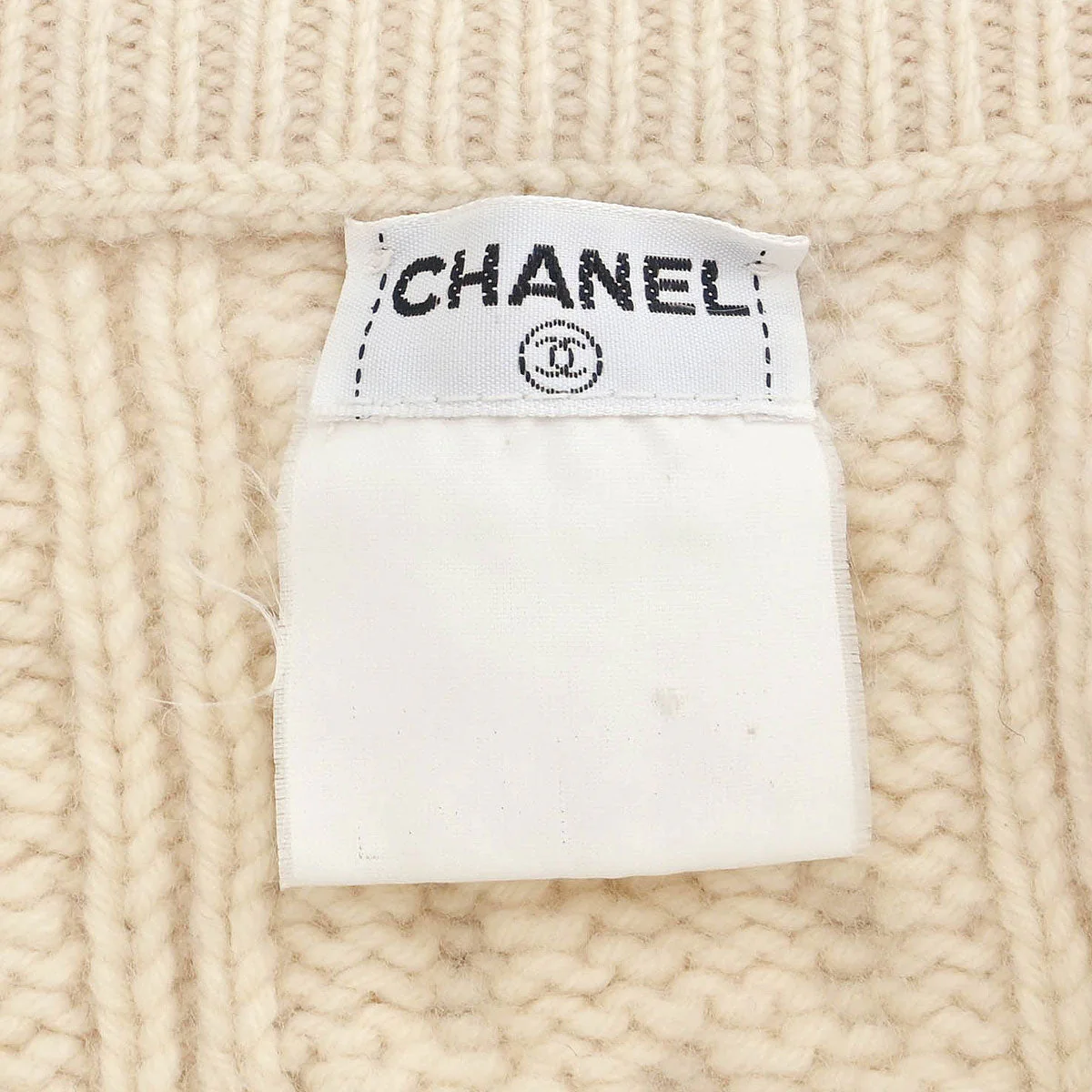 Chanel Cardigan Fisherman Ivory - Image 9