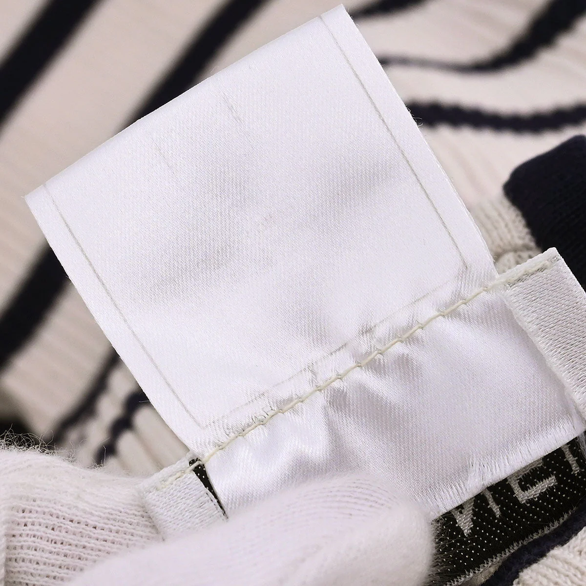 Chanel Sleeveless Tank Top White #40 - Image 8