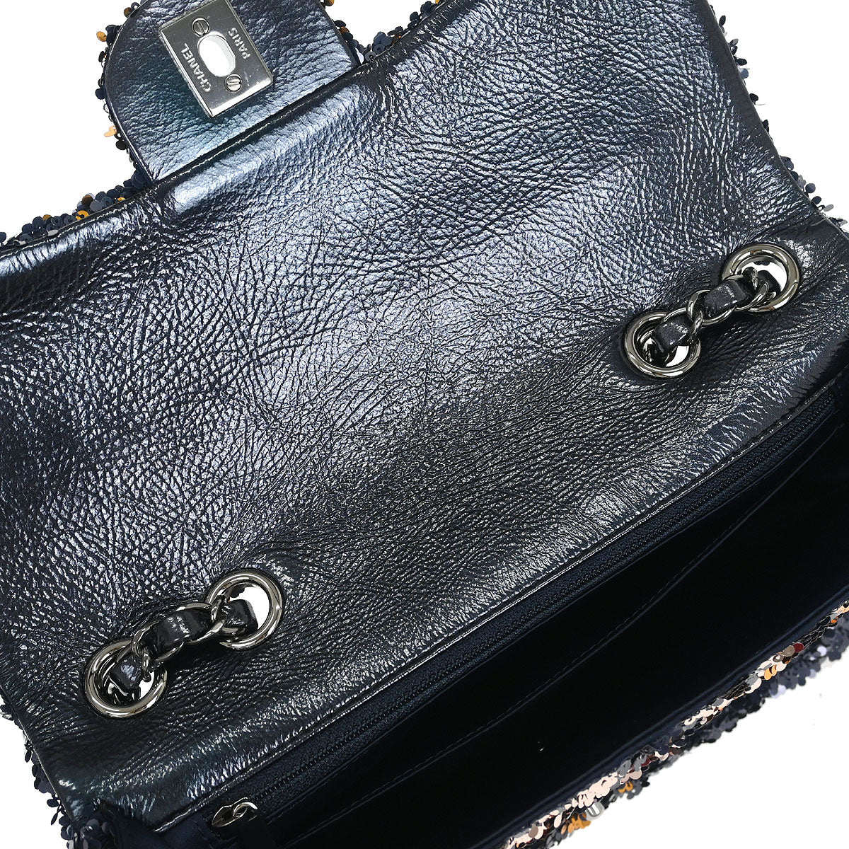 Chanel 2018-2019 Navy Sequins Shoulder Bag - Image 7