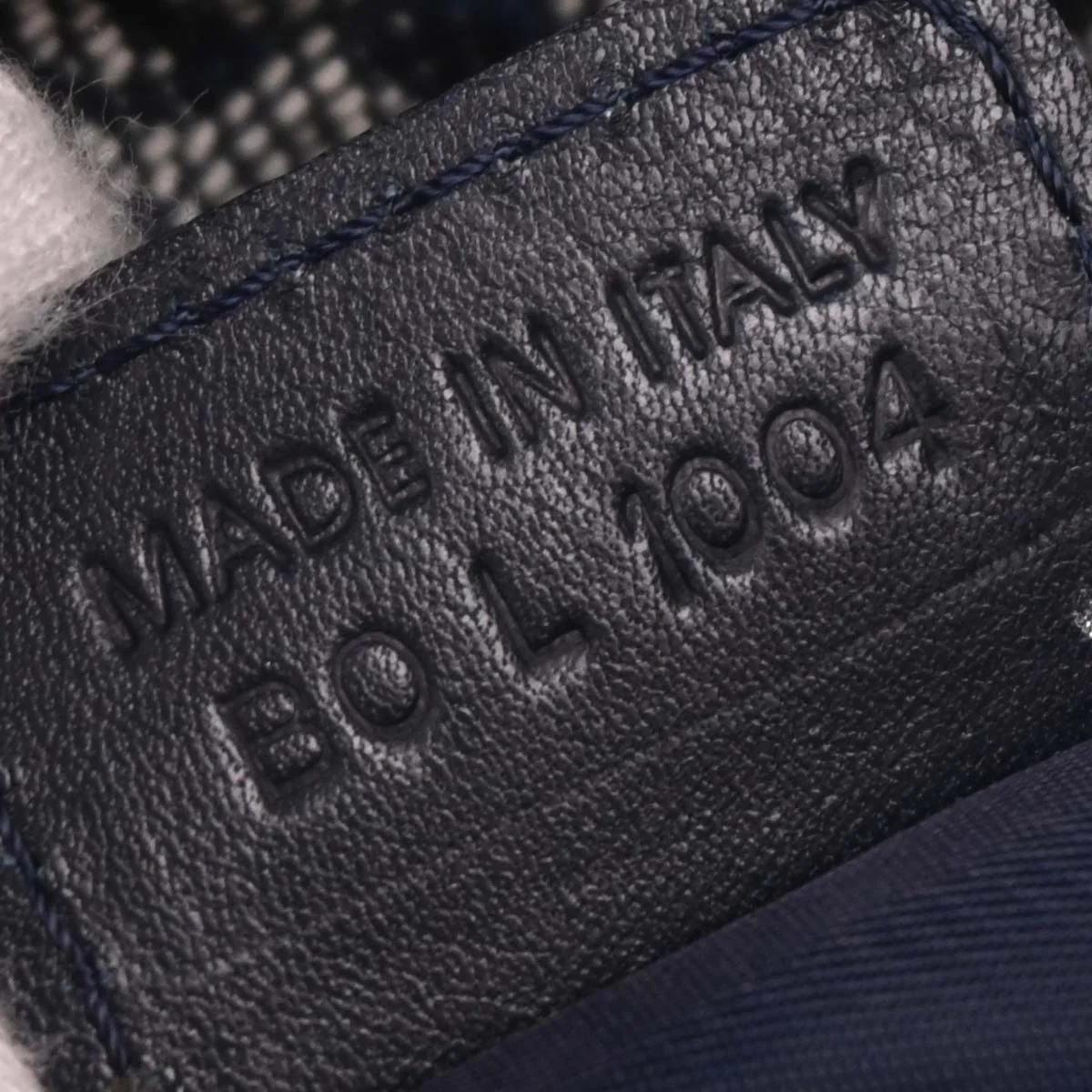 Christian Dior Navy Trotter Handbag - Image 10