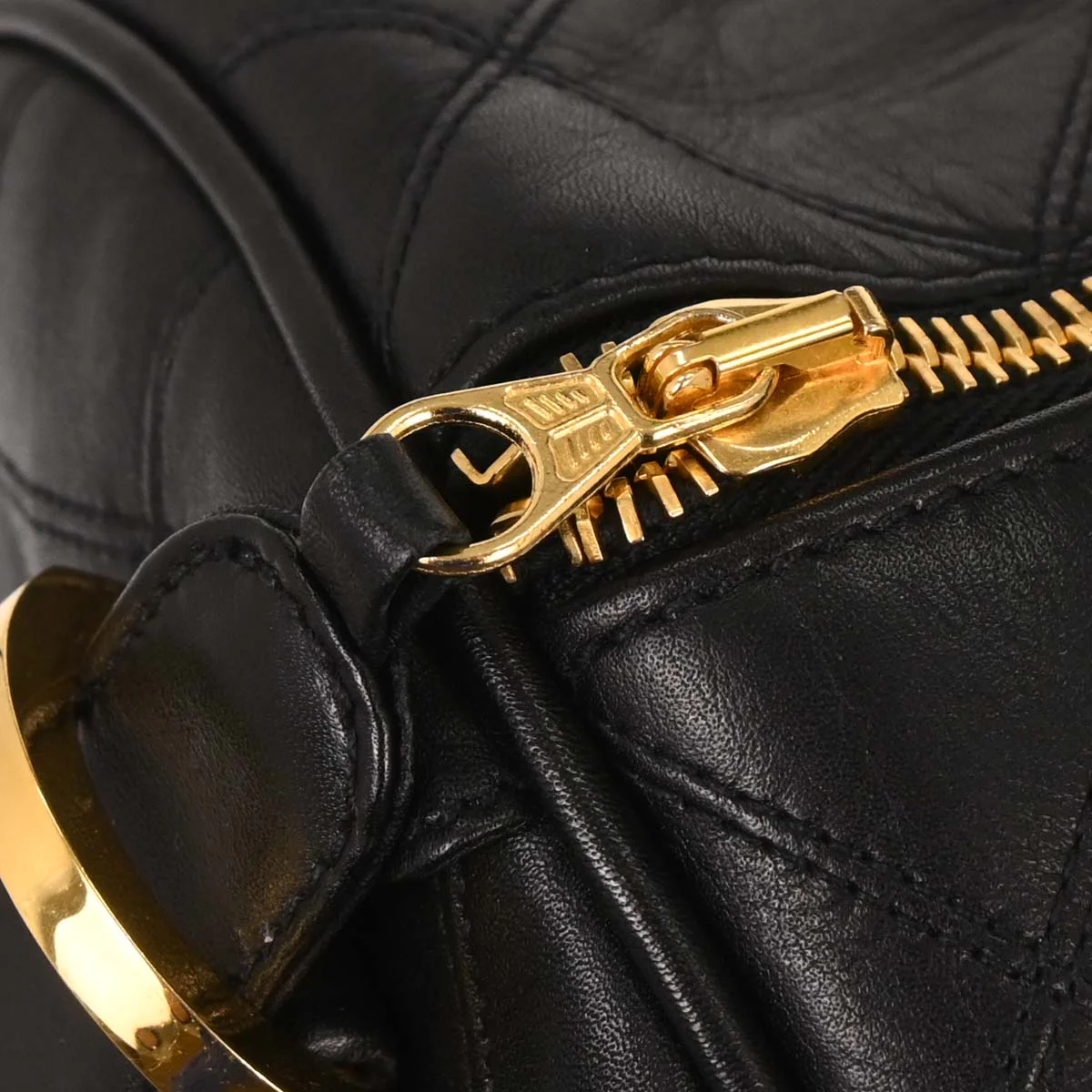 Chanel 1994-1996 Black Lambskin Bicolore 2way Shoulder Duffle Bag - Image 4