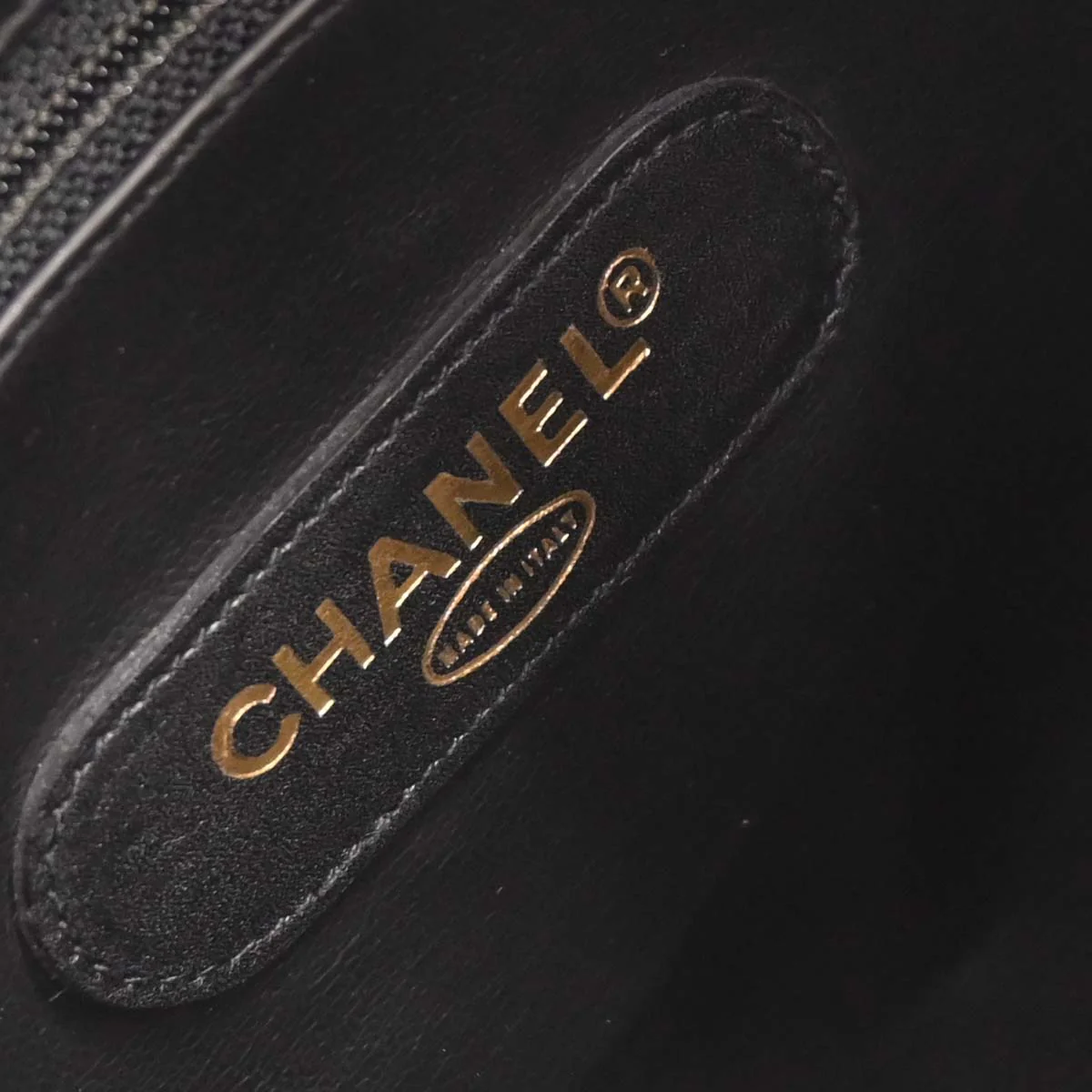 Chanel 1994-1996 Black Lambskin Bicolore 2way Shoulder Duffle Bag - Image 9