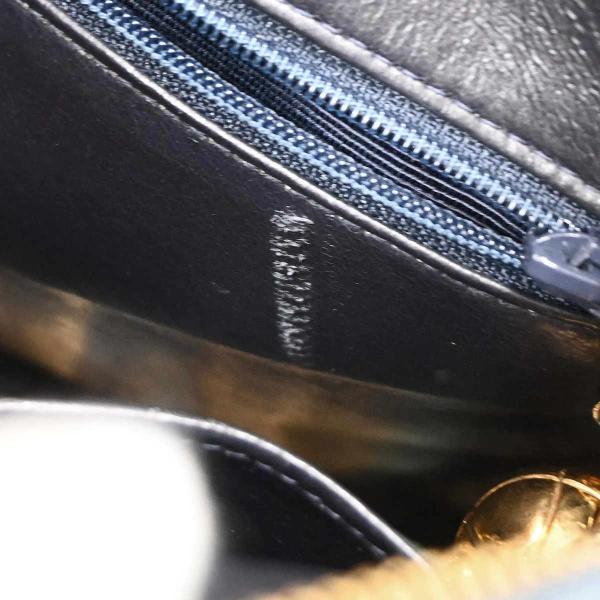 Chanel 1991-1994 Navy Caviar Camera Bag Small - Image 11