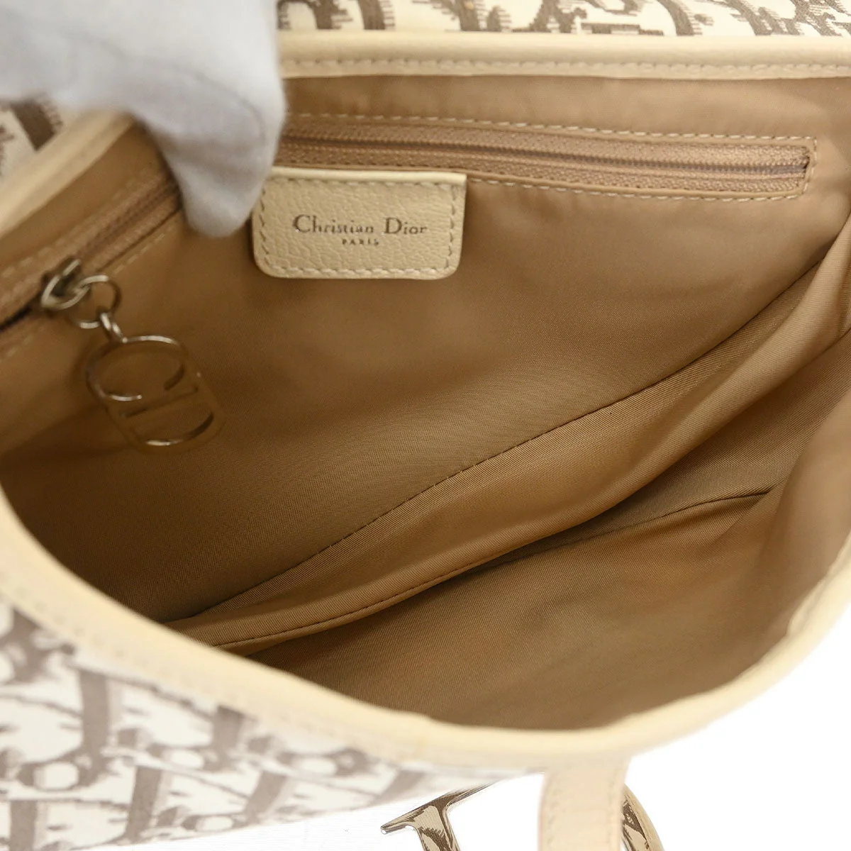 Christian Dior Ivory Embroidered Trotter Saddle Handbag - Image 9