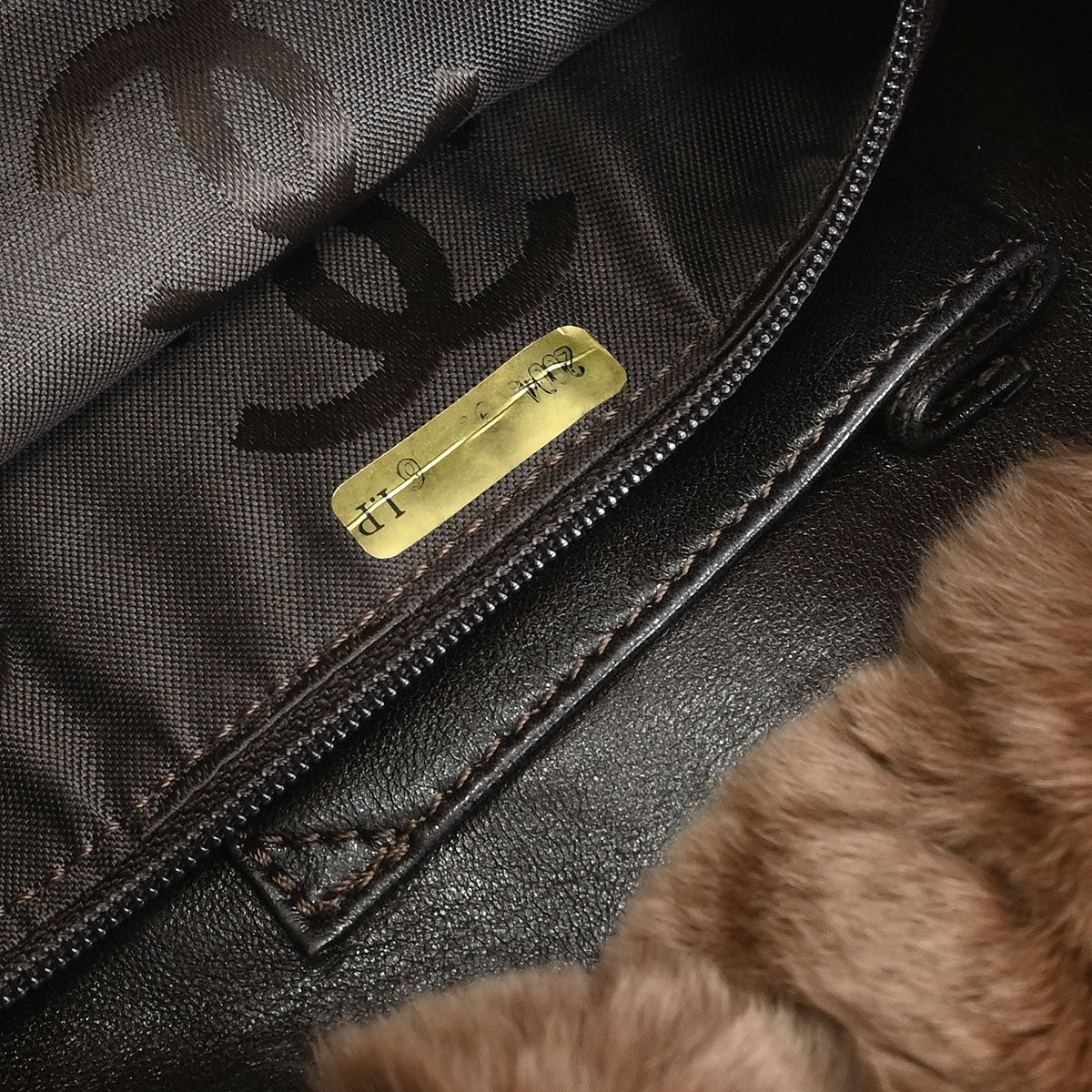 Chanel * 2005-2006 Brown Fur Tote Bag - Image 9